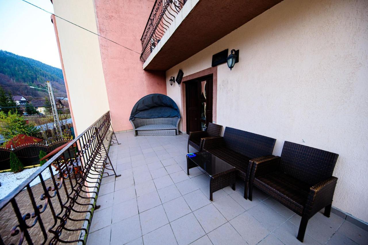 Pensiunea Grande Lepsa Lepşa Exterior foto