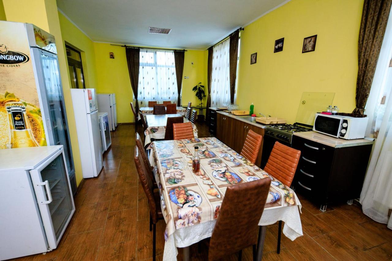 Pensiunea Grande Lepsa Lepşa Exterior foto